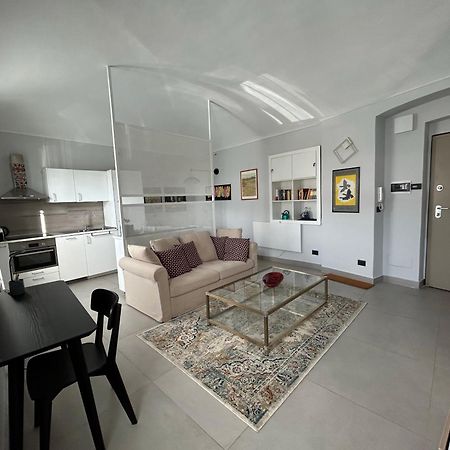 La Casa Di Silvio Ai Giardini Reali Apartman Torino Kültér fotó
